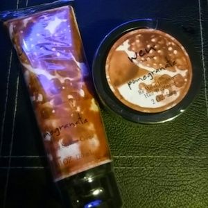 🌹Wen Pomegranate Moisture Treatment ! 🌹