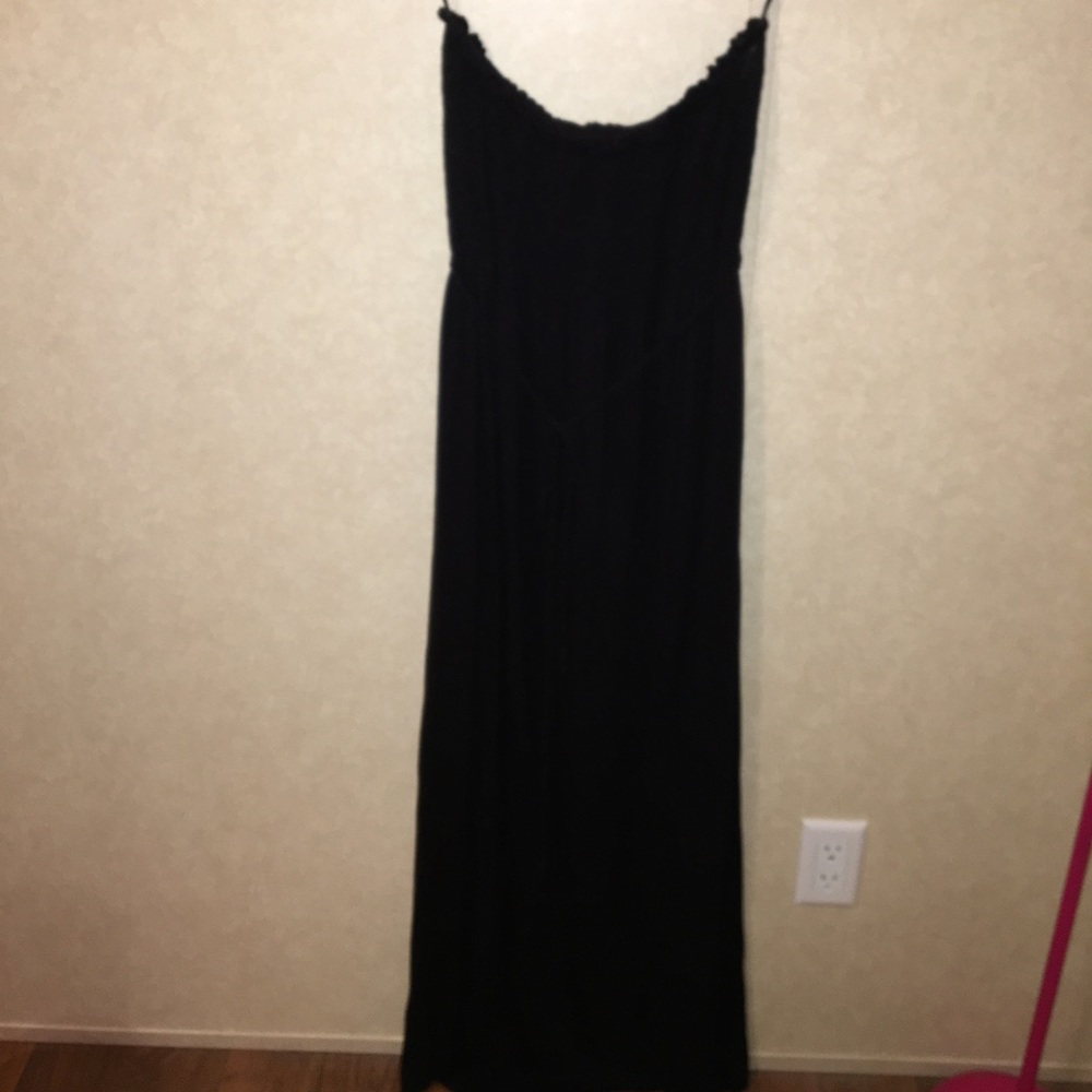 Black Maxi Dress With Belt