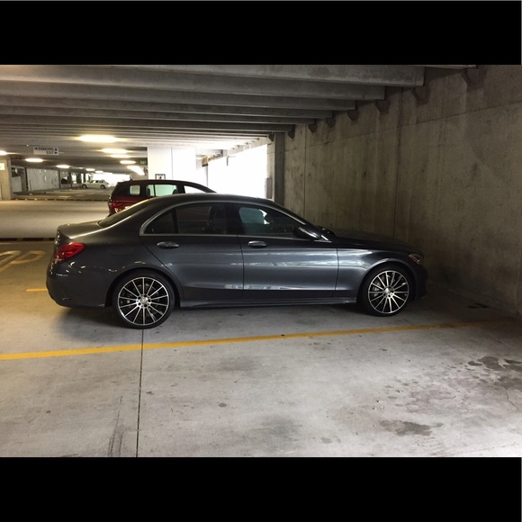 Meet your Posher, Alex - Picture 1 of 1