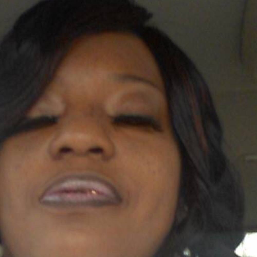 Meet your Posher, Dannette