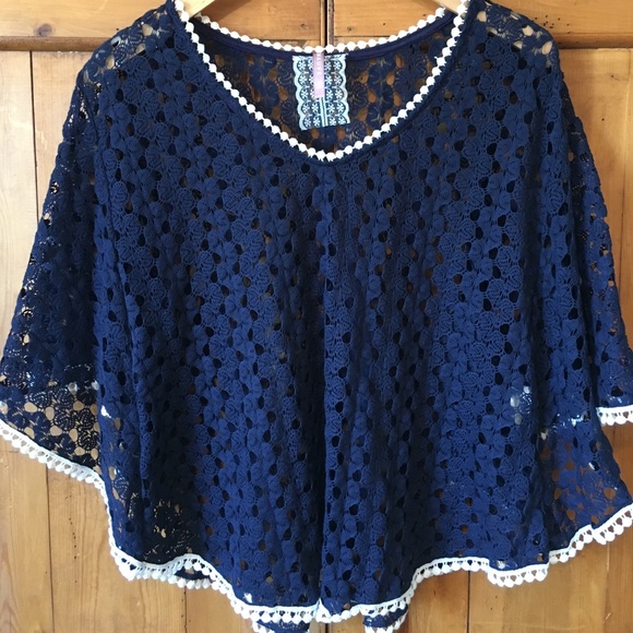 Anthropologie Tops - 🌼Anthropologie Mauve Boho Crocheted Poncho