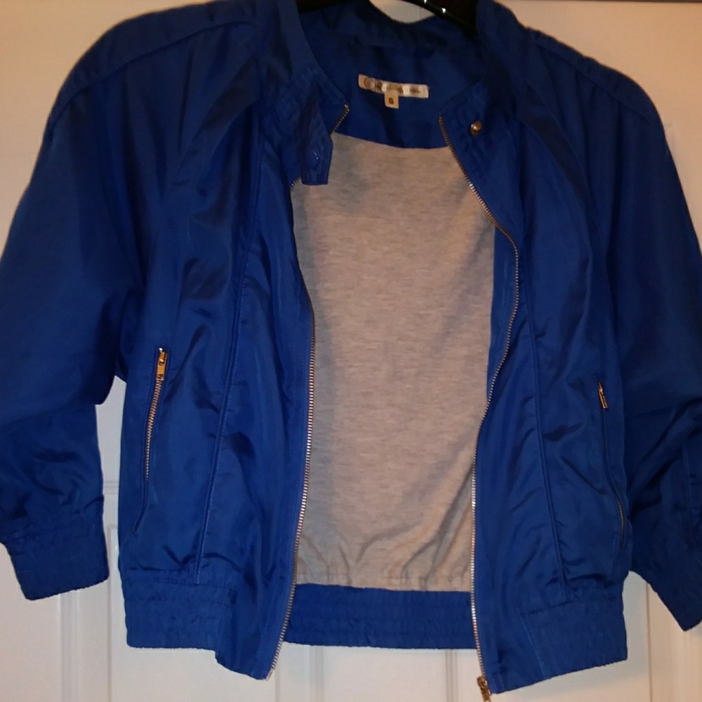 🌟 Blue Jacket 🌟 - Picture 2 of 4