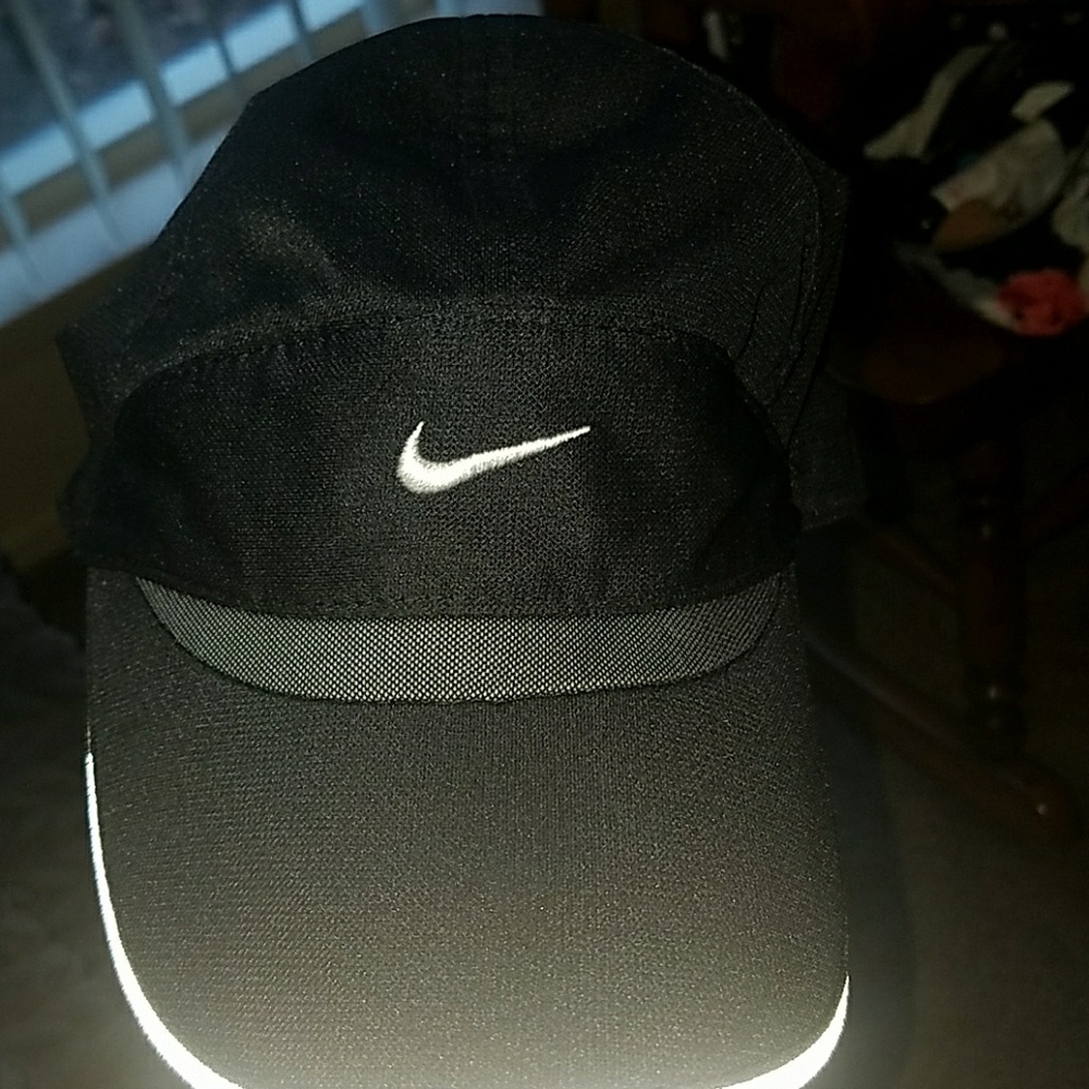 Nike adjustable hat
