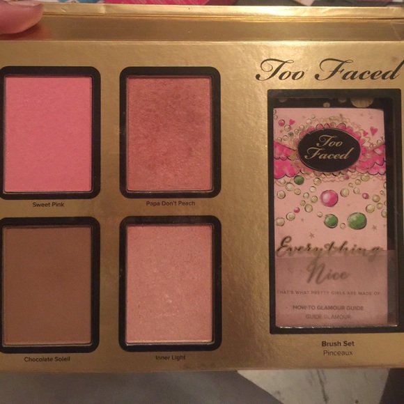 Everything Nice- Holiday Limited Edition - Picture 3 of 3