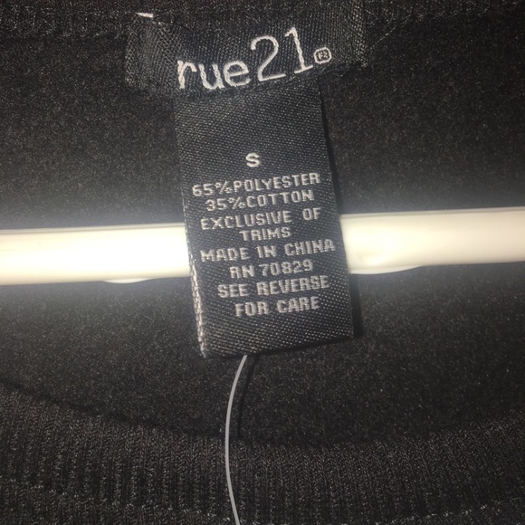 RUE 21 SHIRT CROP/LONG SLEEVE SHIRT! get it!!!!💖 - Picture 6 of 7