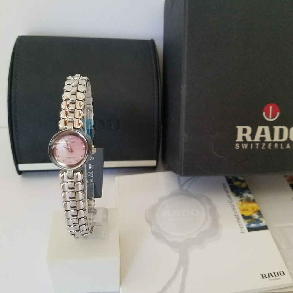 R41765933 Rado Watch Pink Mother Of pearl dial NWT
