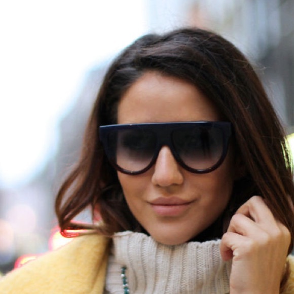 Celine Andrea Sunglasses in Black Tortoise CL41398 - Picture 4 of 8