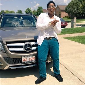 Meet your Posher, Anthony