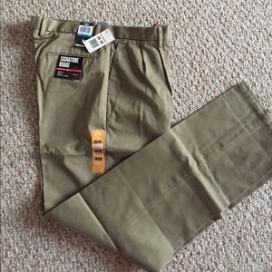 NWT Mens Dockers khaki pant 36x36