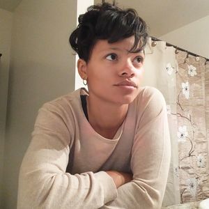 Meet your Posher, Shelly