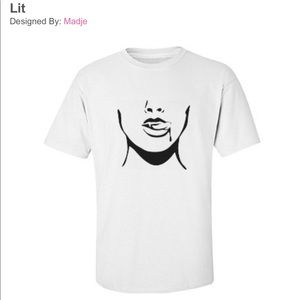 Male lit tee