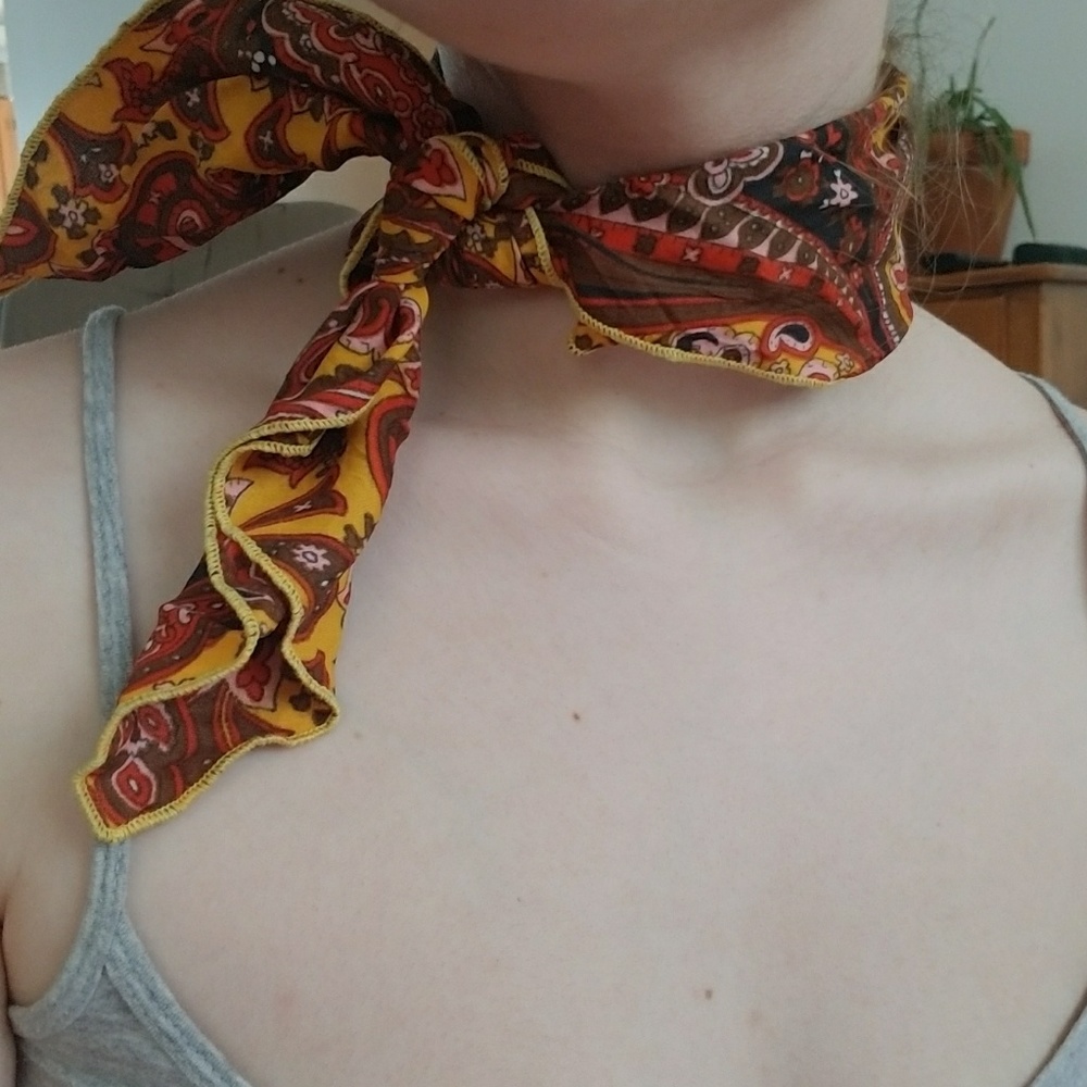 Vintage neck scarf