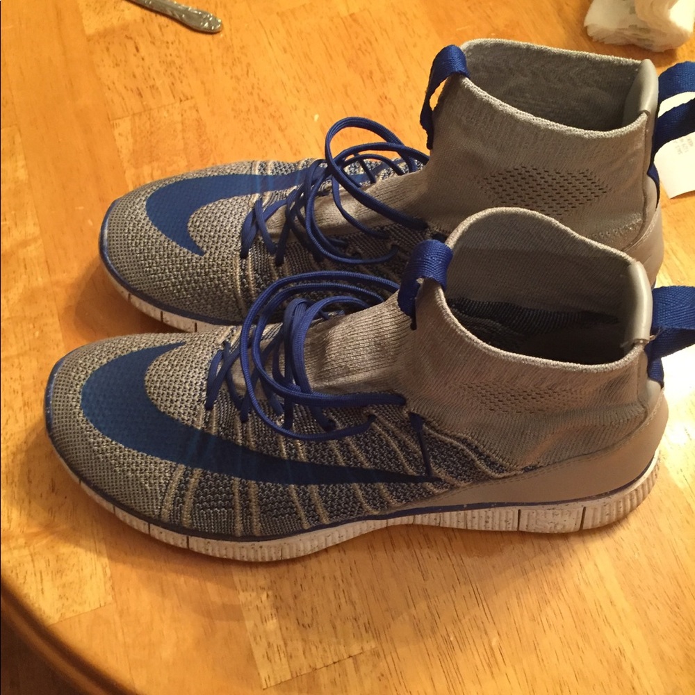 Nike free run superfly flyknit