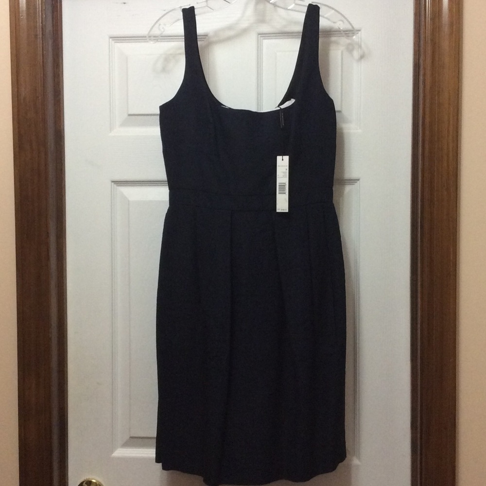 Elite Tahari navy and black dress