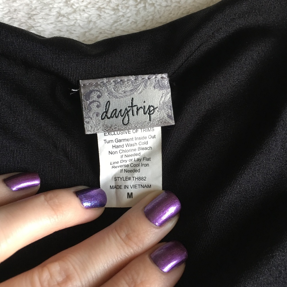 {DAYTRIP} Tiered Embellished Sleeveless Scoop-Neck - Picture 6 of 8