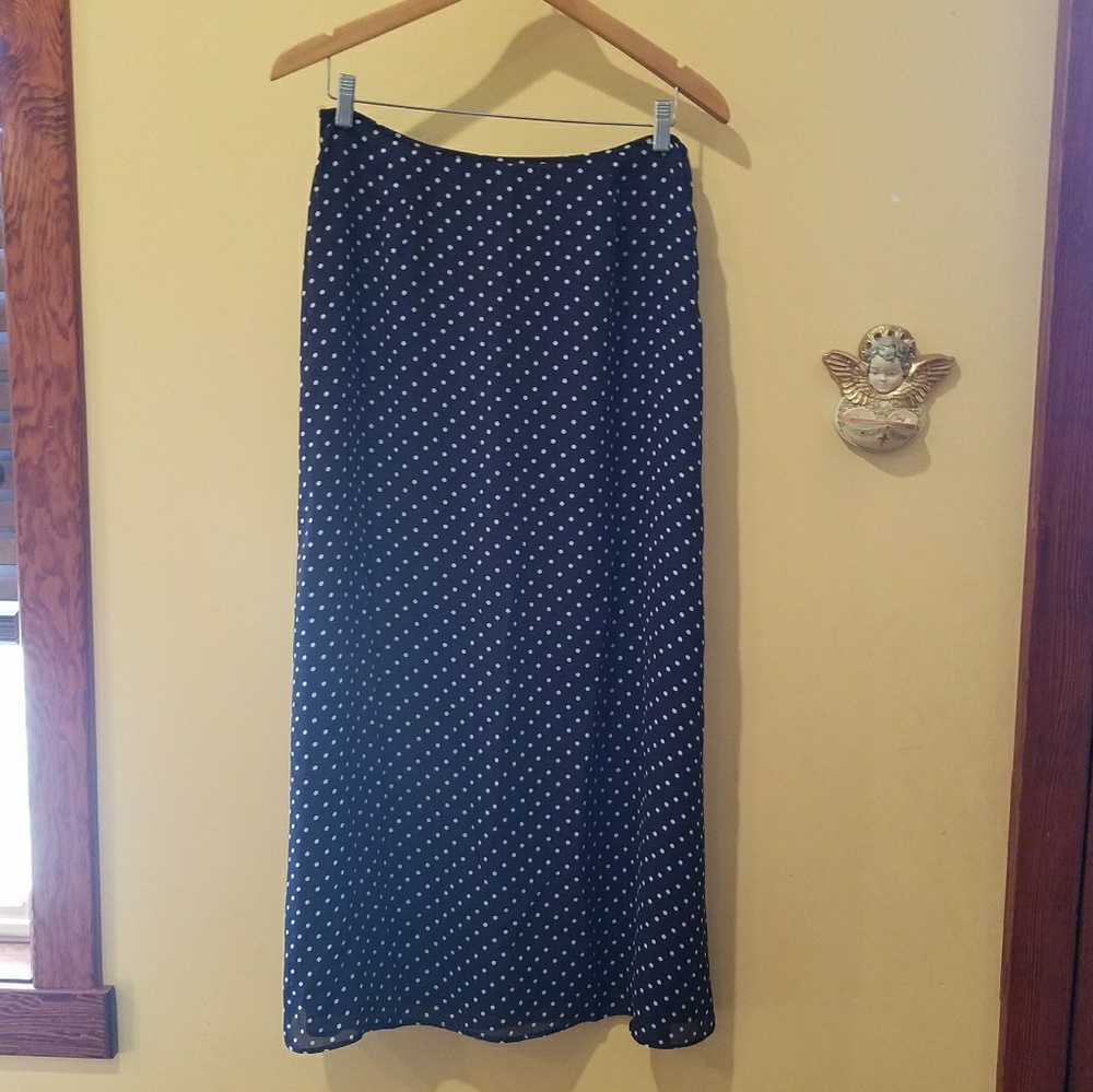 ✔SOLD✔Navy Polka Dot Skirt