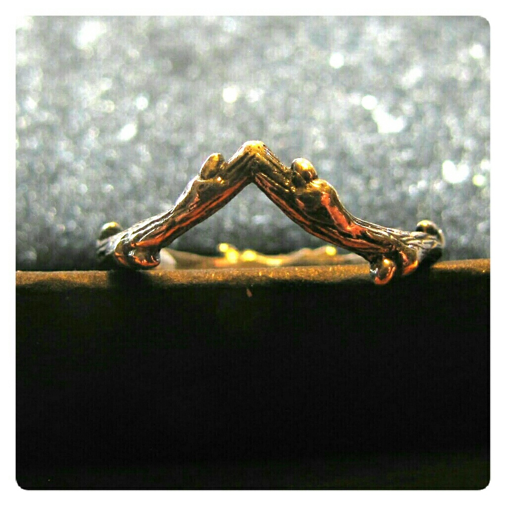 Sterling silver thorn stacking ring