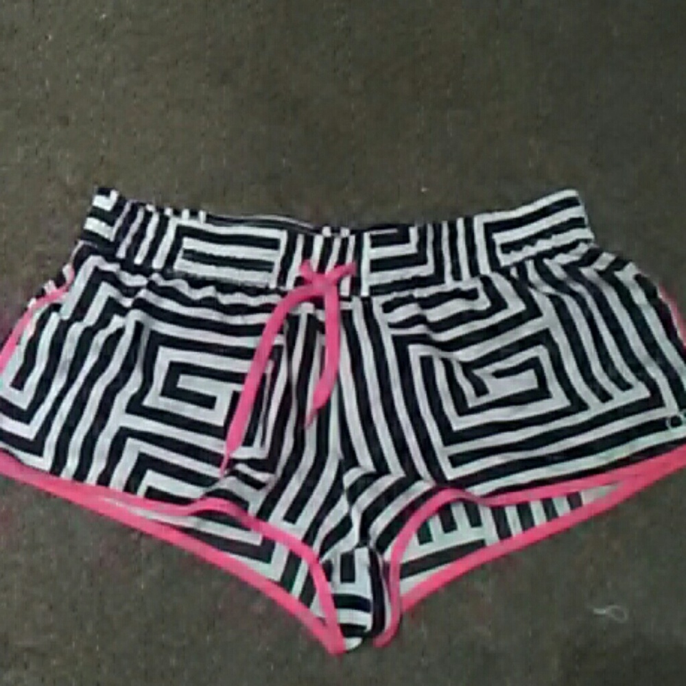 Op shorts