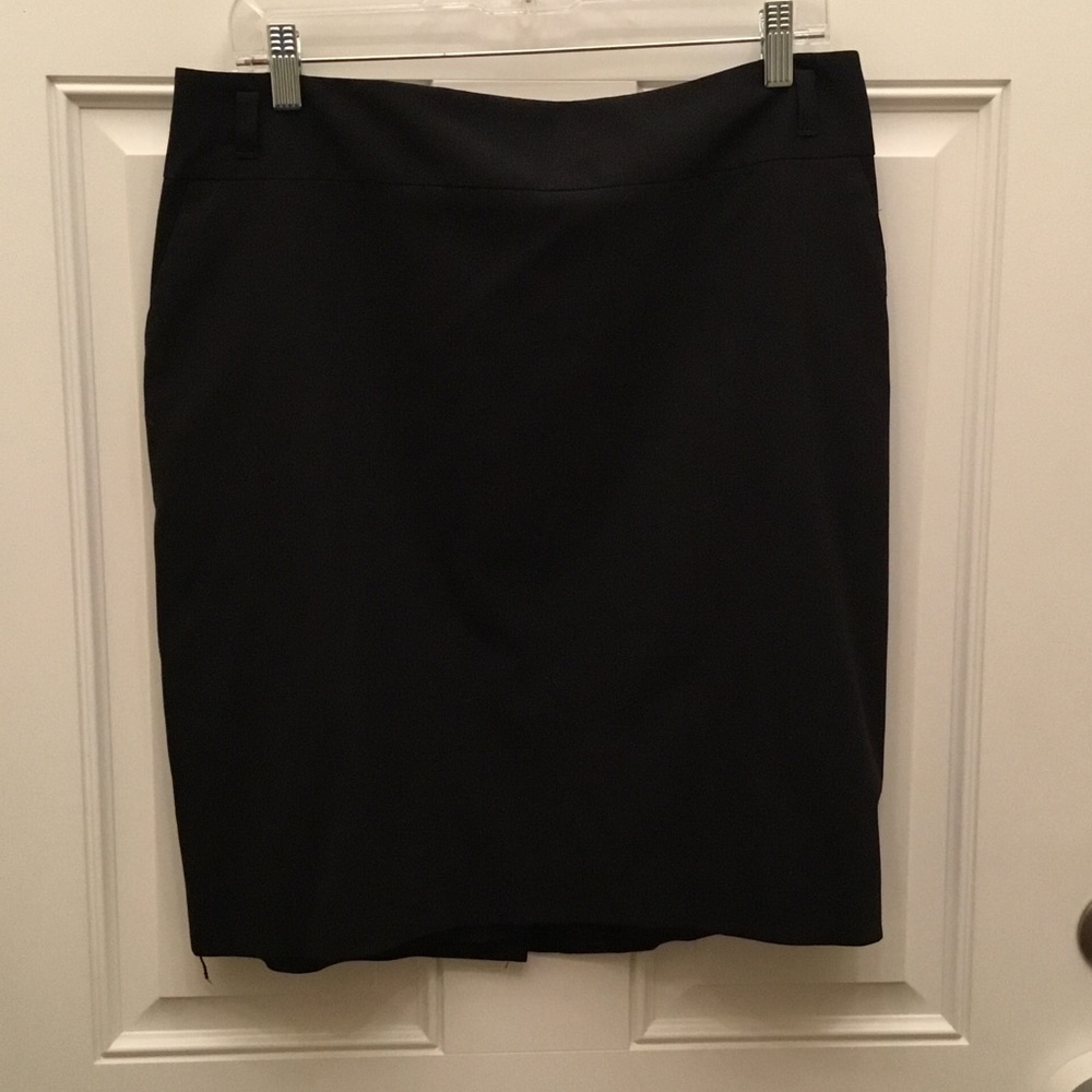 Banana republic black pencil skirt size 12