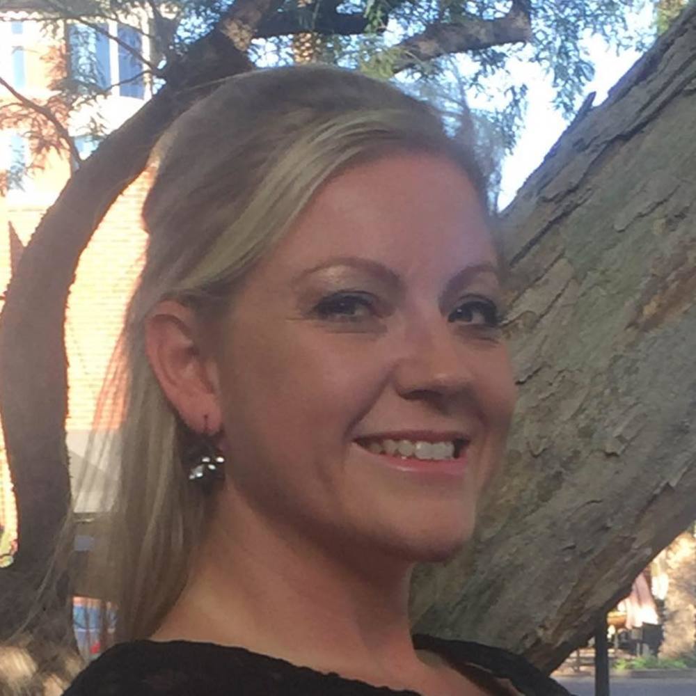 Meet your Posher, Becca