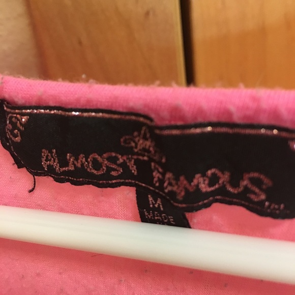 Crop top - Picture 3 of 5