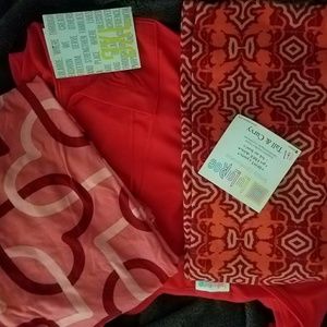 BNWT 3XL LULAROE CARLY AND TC VALENTINE LEGGINGS