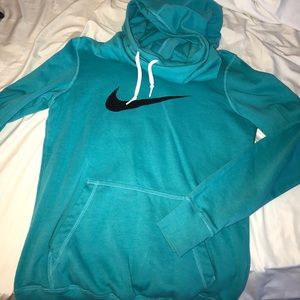 Nike turtleneck pullover hoodie