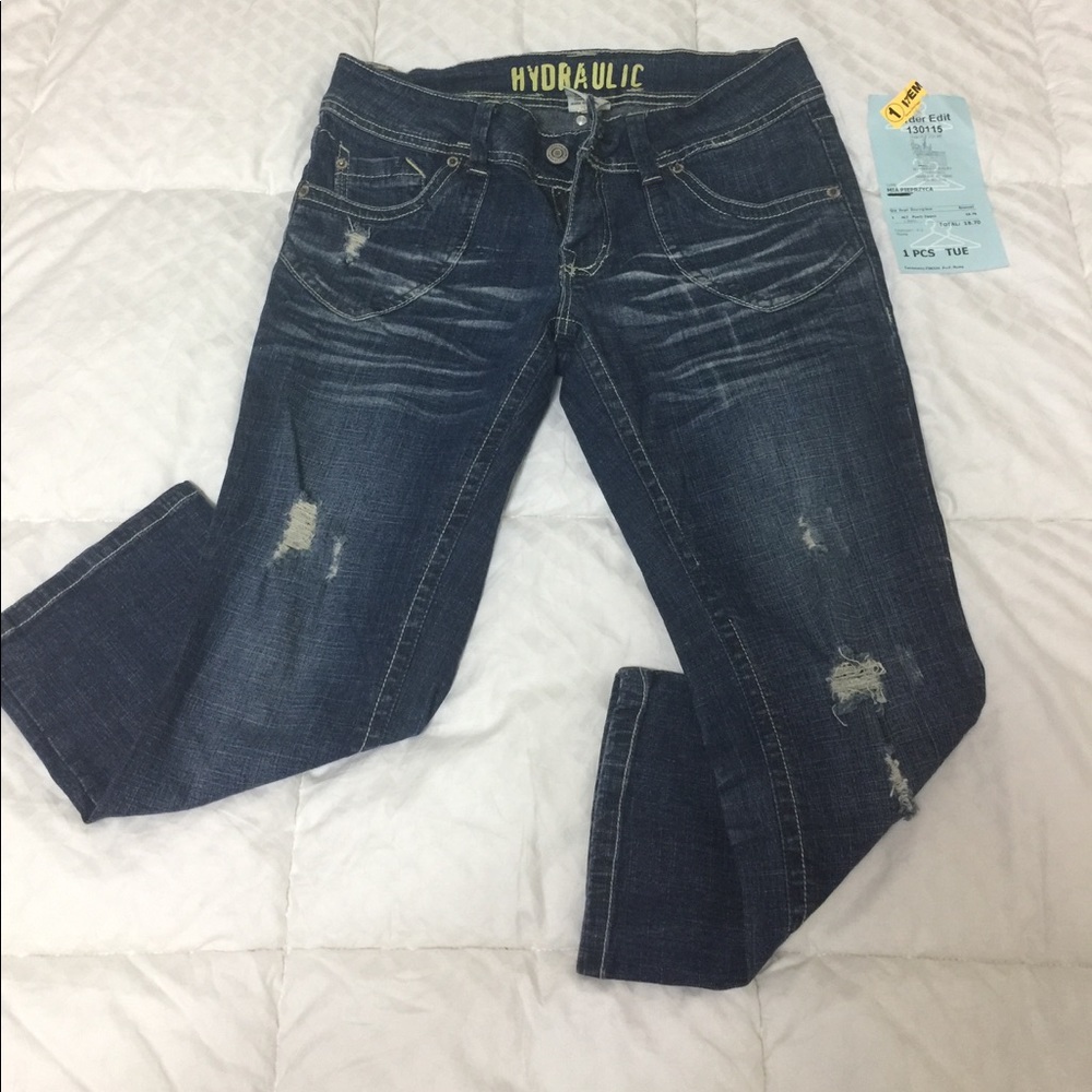 Distressed denim Hydraulic Capris Sz 10