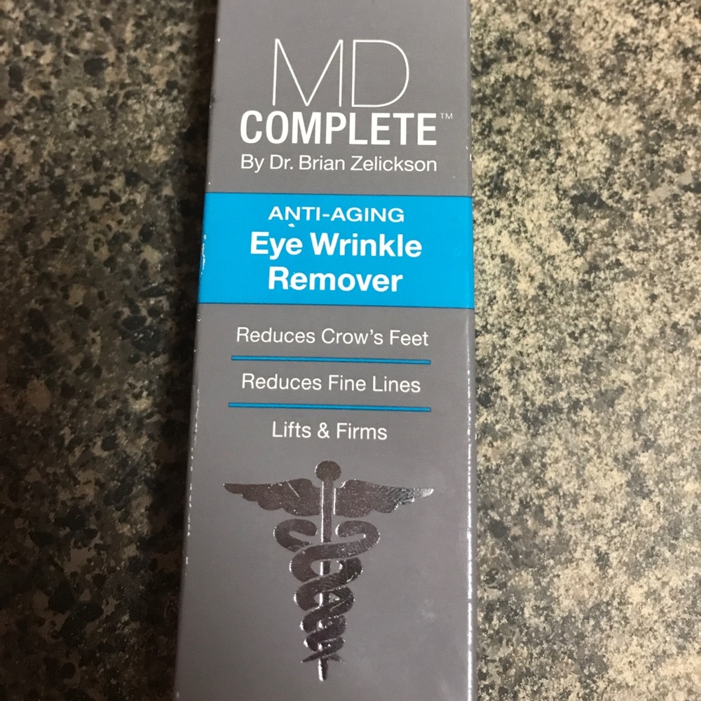 MD complete anti aging eye wrinkle remover