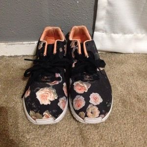 🌺🍃👟Adidas floral print zx flux🍃🌺👟