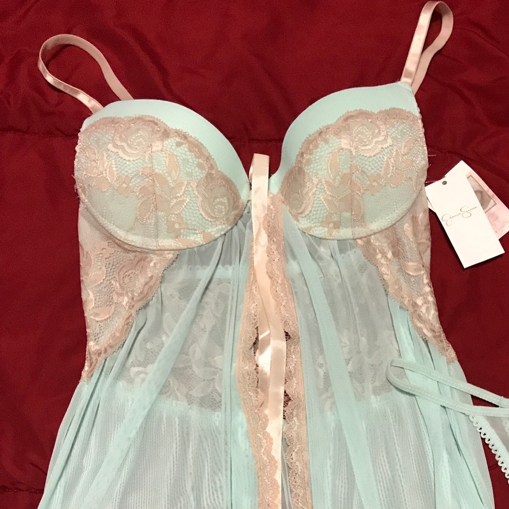 Brand new  Simpson lingerie willing to negotiate