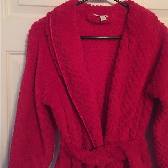 Fuzzy red robe Clearance