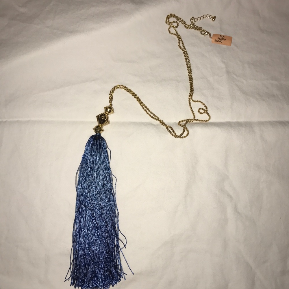 Fringe Pendant Necklace