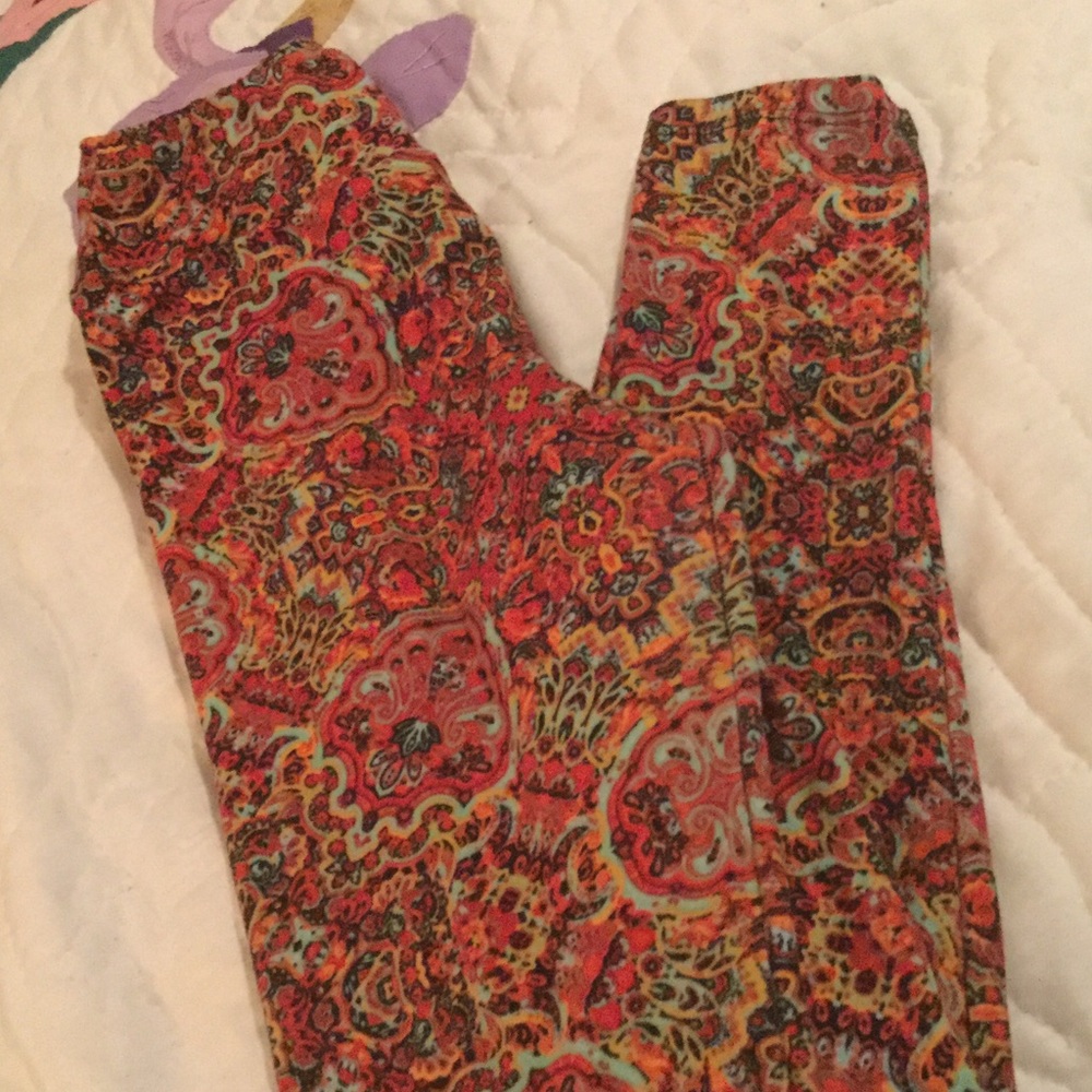 Brand new Lularoe tween leggings.