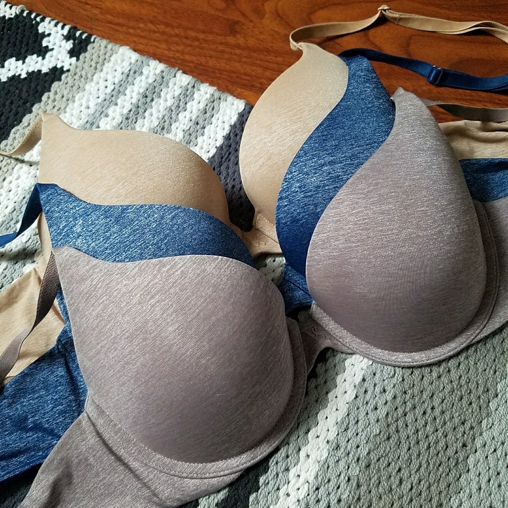 SOLD. VS Perfect Coverage Bras