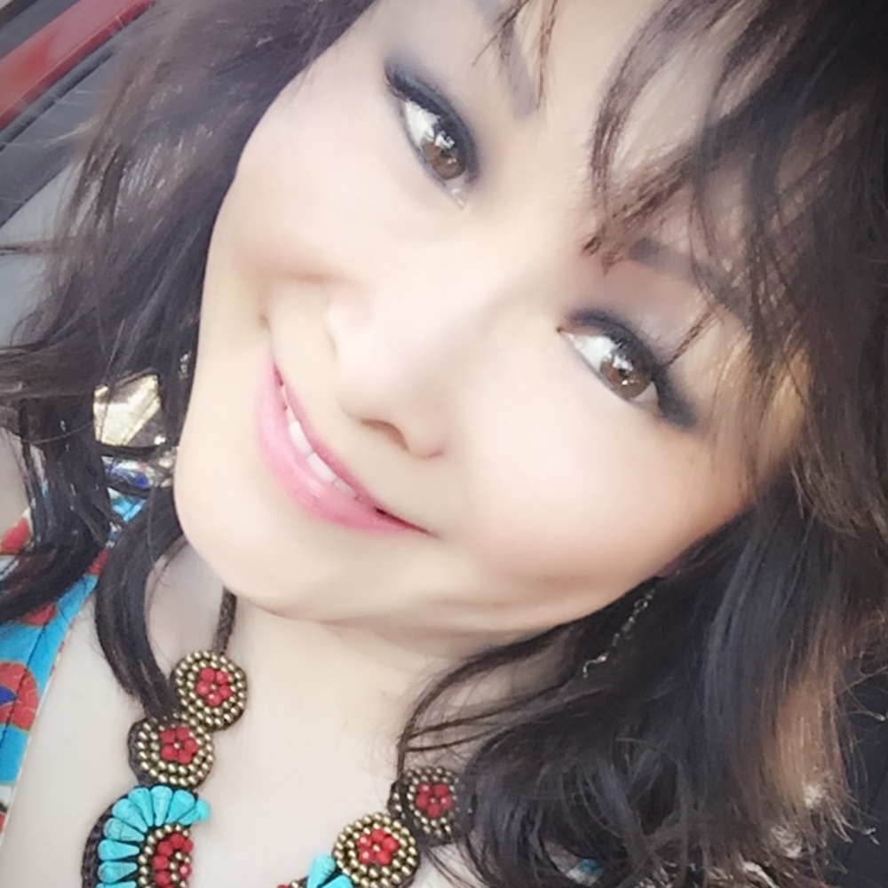 Meet your Posher, Bella