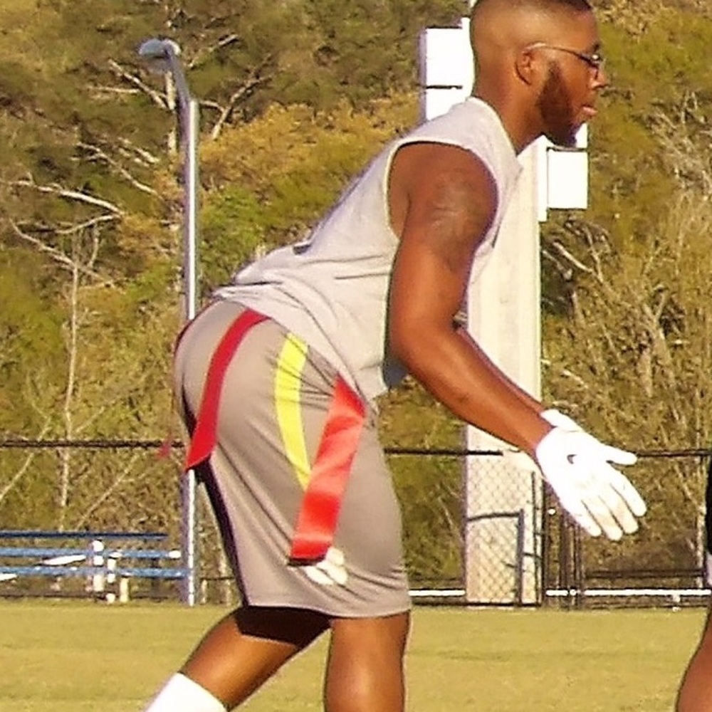 Meet your Posher, Dontavious