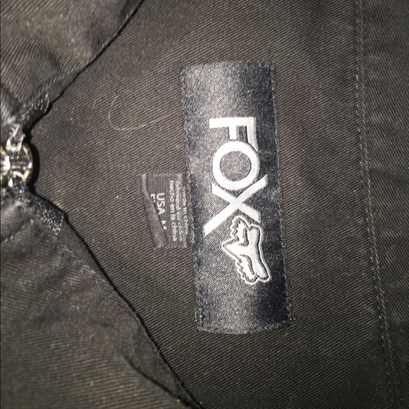 Fox - Picture 3 of 4