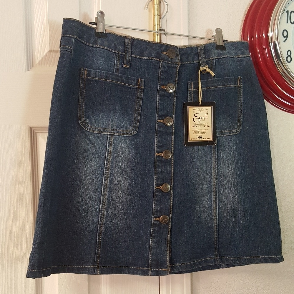 New with tags nwt Earl jeans skirt