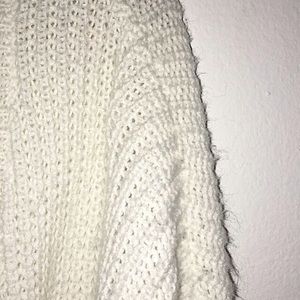 White knitted cardigan