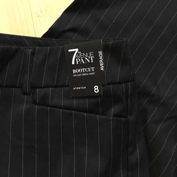 Pinstripe bootcut pants size 8 - Picture 4 of 4