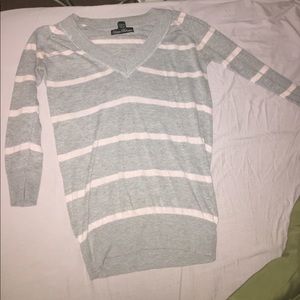 Longsleeve light sweater.Size L, looks cute loose
