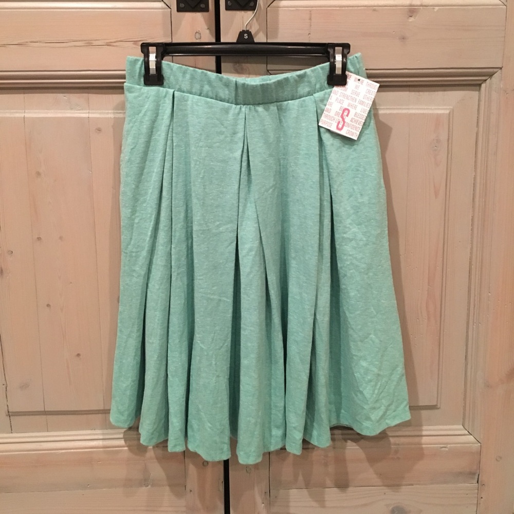 LuLaRoe Madison Skirt