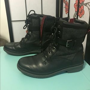 UGG Kelsey Boot - Women's 8