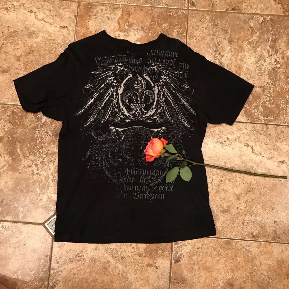 FREE! Men's Graphic t-shirt, XL
