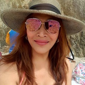 Meet your Posher, Camilla