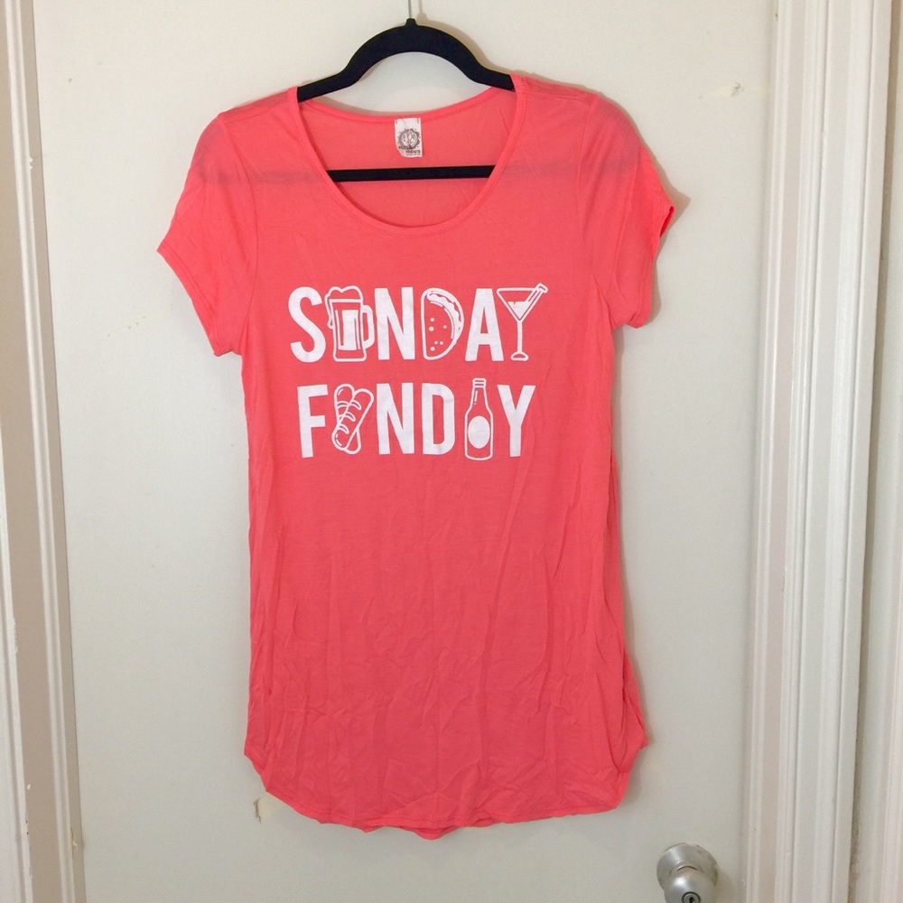 Printed Graphic Shirt: Sunday Funday
