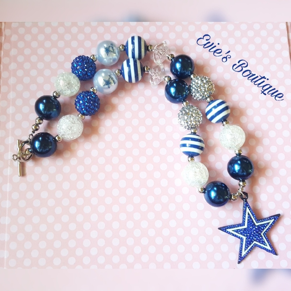 *SOLD* DALLAS COWBOY CHUNKY BUBBLEGUM NECKLACE