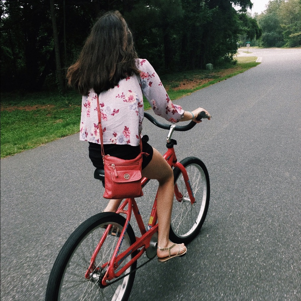 Meet your Posher, Emily