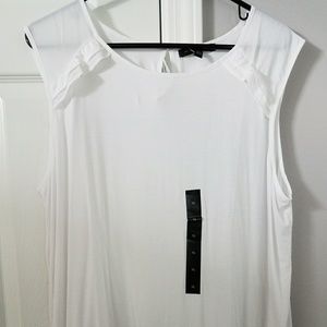 Banana Republic NWT sleeveless white top